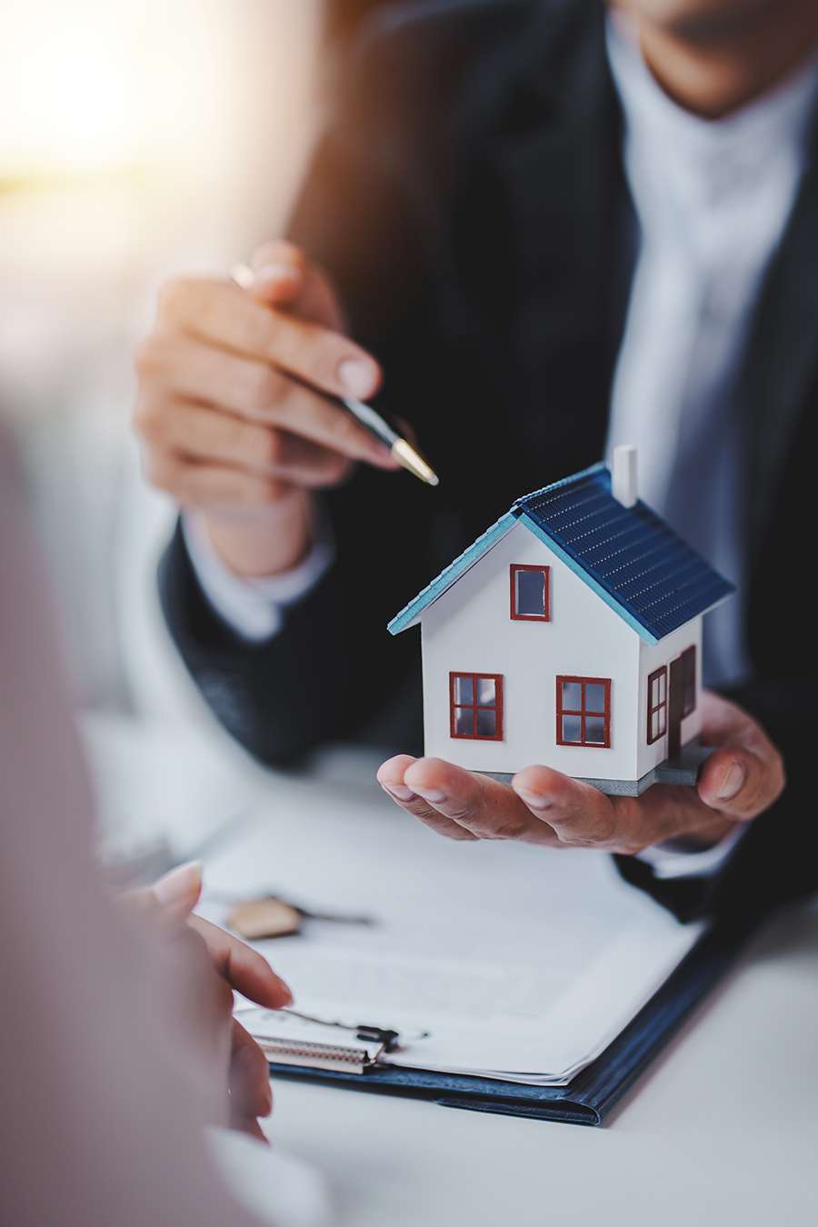 Insurance Brokers for Uxbridge Residents